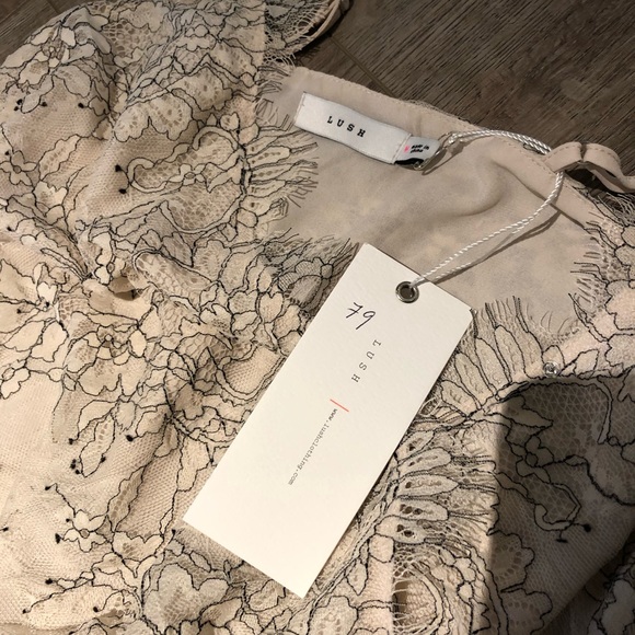 one piece silk top /(never worn) - Picture 2 of 3